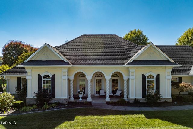 1128 Keeview Drive, Johnson City, TN 37615