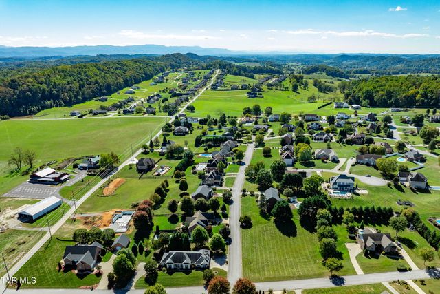 1128 Keeview Drive, Johnson City, TN 37615