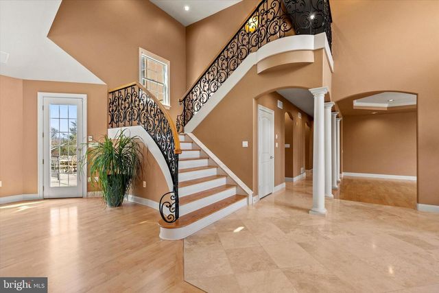 52 VIOLETS PATH, Elizabethtown, PA 17022
