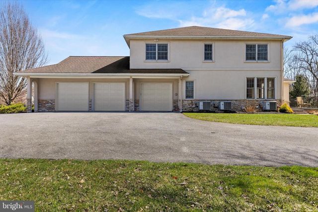 52 VIOLETS PATH, Elizabethtown, PA 17022