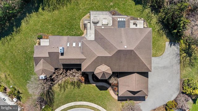 52 VIOLETS PATH, Elizabethtown, PA 17022