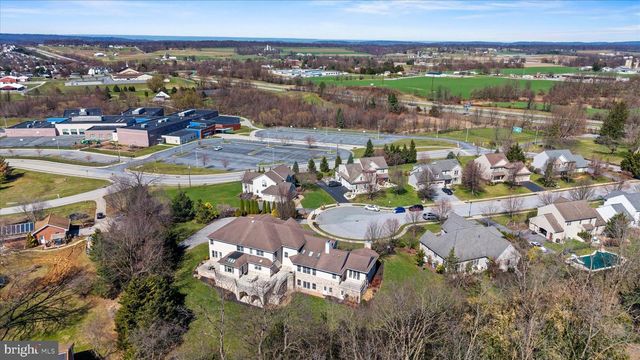 52 VIOLETS PATH, Elizabethtown, PA 17022