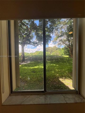16373 Malibu Dr 51, Weston, FL 33326