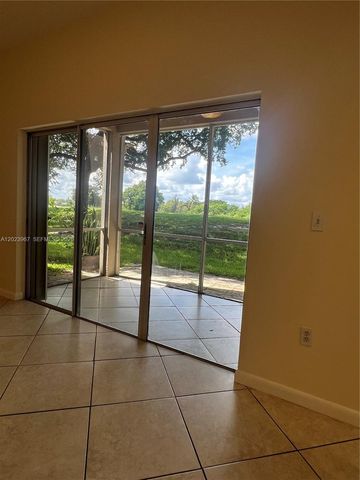 16373 Malibu Dr 51, Weston, FL 33326