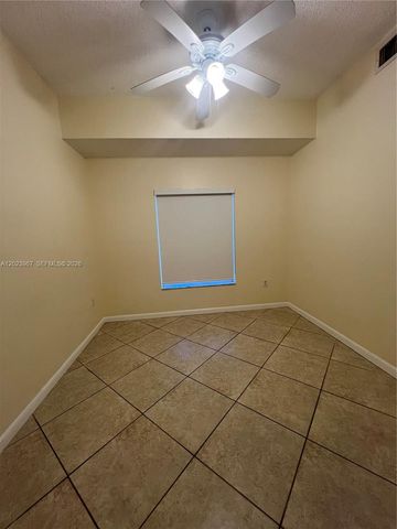 16373 Malibu Dr 51, Weston, FL 33326