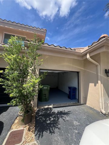 16373 Malibu Dr 51, Weston, FL 33326