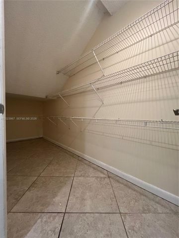 16373 Malibu Dr 51, Weston, FL 33326