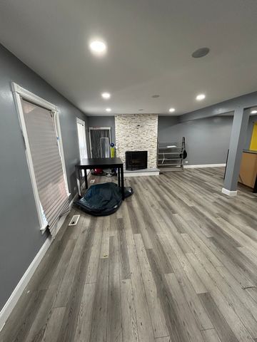 540 W Winchester Road, Chicago Heights, IL 60411