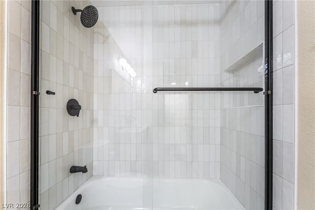 5209 Champions Avenue, Las Vegas, NV 89142