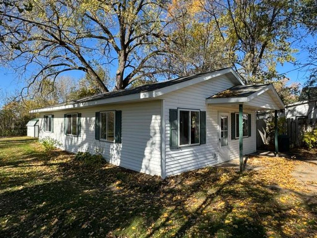 201 SW Thompson Street, Verndale, MN 56481 — photo 2