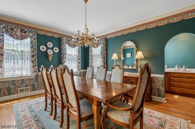 14 N Stone Hedge Dr, Bernards Twp., NJ 07920