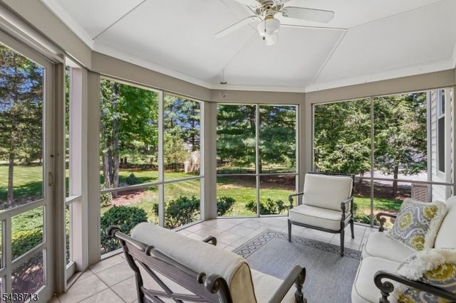 14 N Stone Hedge Dr, Bernards Twp., NJ 07920