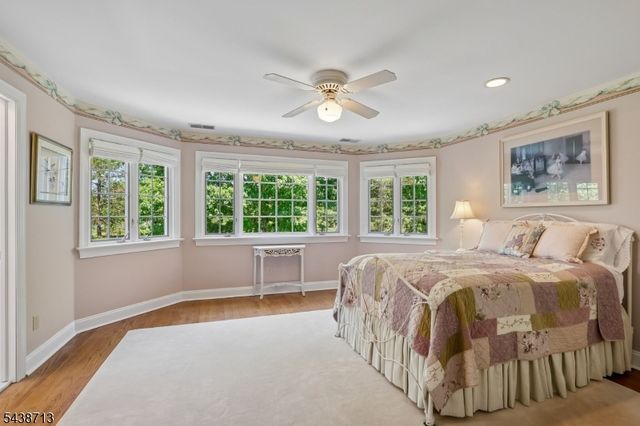 14 N Stone Hedge Dr, Bernards Twp., NJ 07920