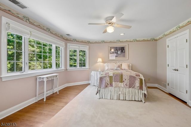 14 N Stone Hedge Dr, Bernards Twp., NJ 07920