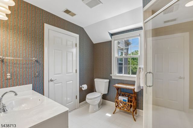 14 N Stone Hedge Dr, Bernards Twp., NJ 07920