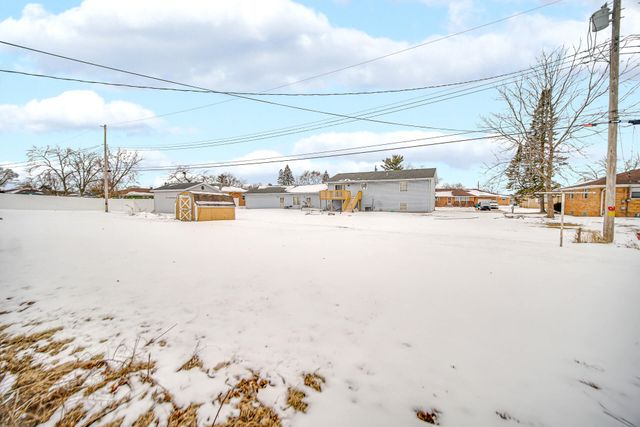 5450 Pierce Street, Merrillville, IN 46410