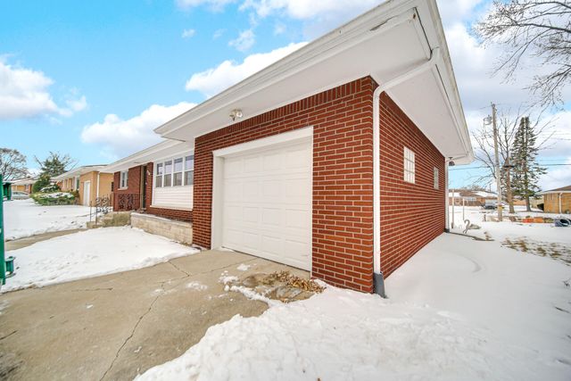 5450 Pierce Street, Merrillville, IN 46410