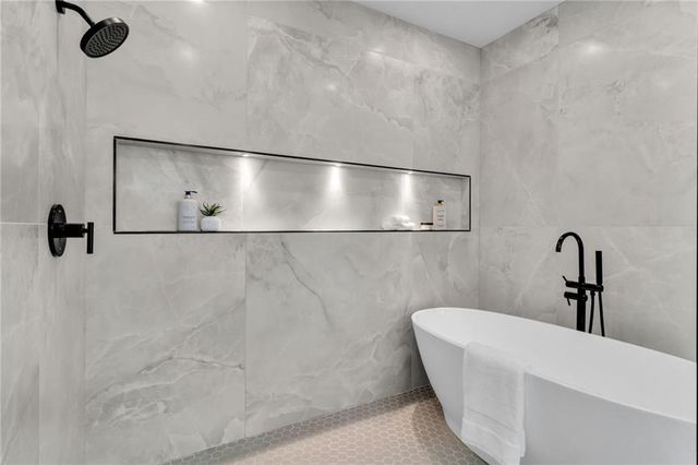 976 Dunning Street A, Atlanta, GA 30315