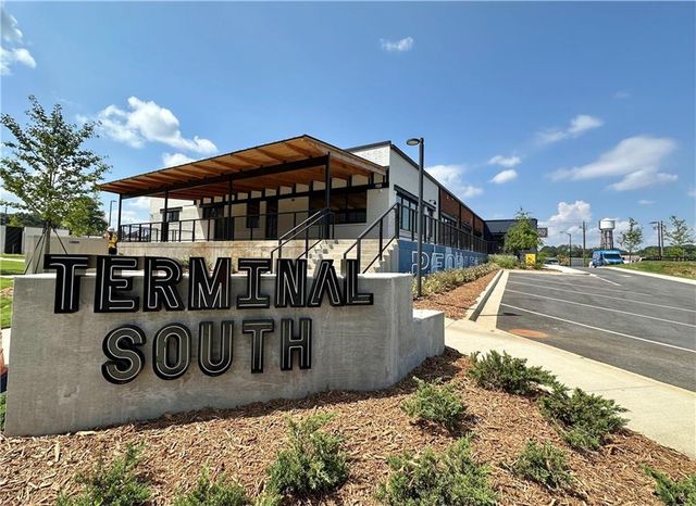 976 Dunning Street A, Atlanta, GA 30315