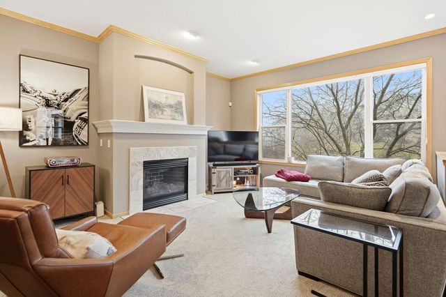 61 4th Avenue N 101, Minneapolis, MN 55401