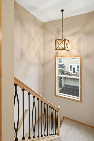 61 4th Avenue N 101, Minneapolis, MN 55401