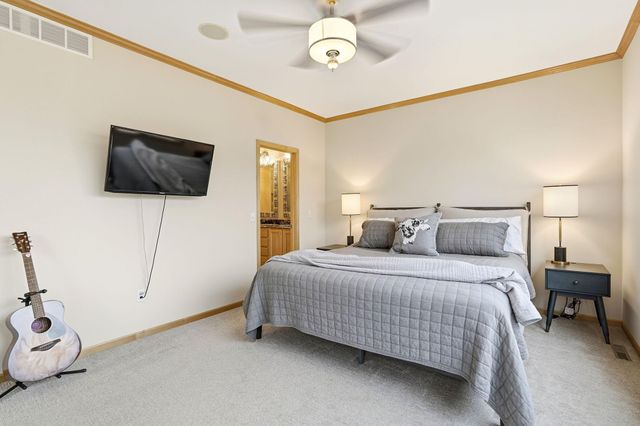 61 4th Avenue N 101, Minneapolis, MN 55401