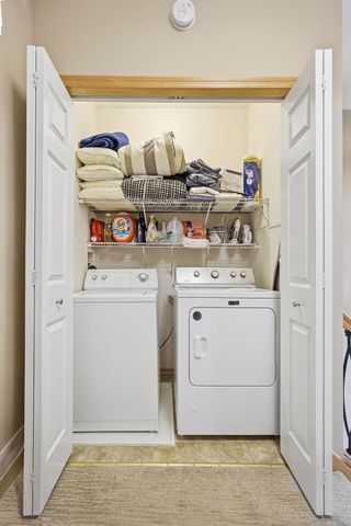 61 4th Avenue N 101, Minneapolis, MN 55401