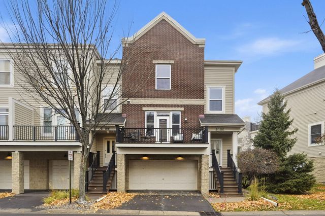 61 4th Avenue N 101, Minneapolis, MN 55401