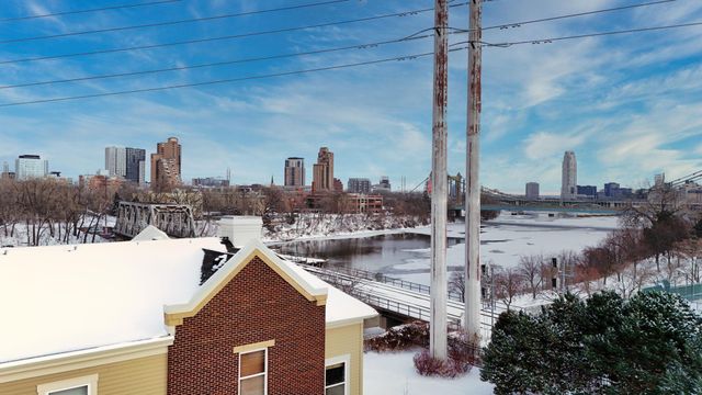 61 4th Avenue N 101, Minneapolis, MN 55401