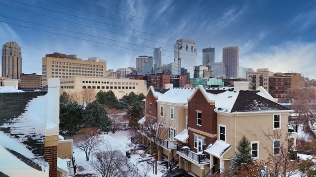 61 4th Avenue N 101, Minneapolis, MN 55401