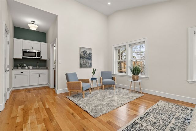 24 Grandview Rd, Arlington, MA 02476