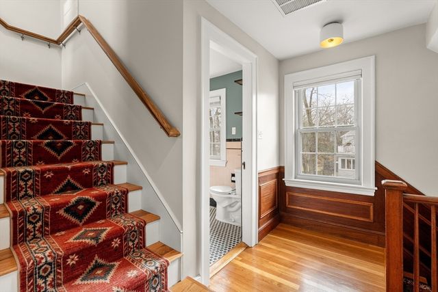 24 Grandview Rd, Arlington, MA 02476