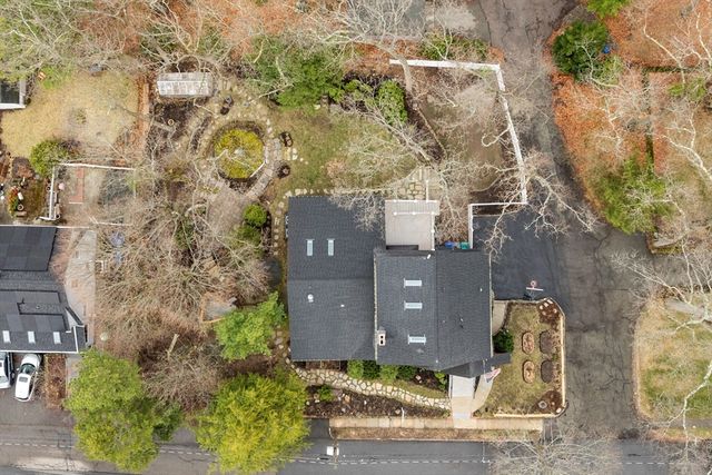 24 Grandview Rd, Arlington, MA 02476