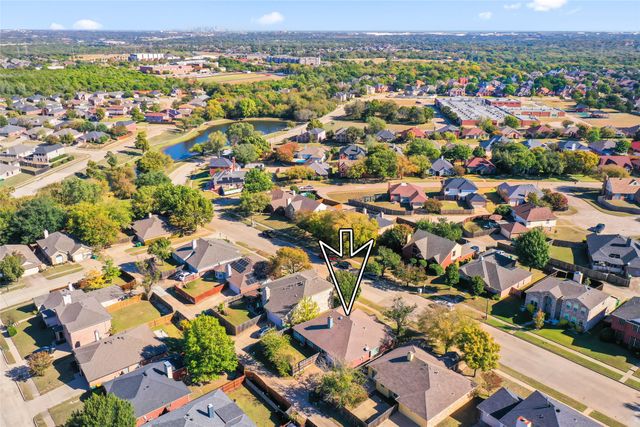 226 N Waterford Oaks Drive, Cedar Hill, TX 75104