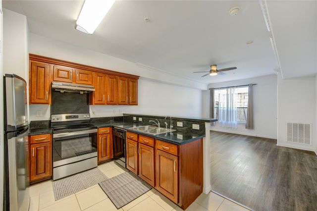 6655 W Sam Houston Parkway S 1K, Houston, TX 77072