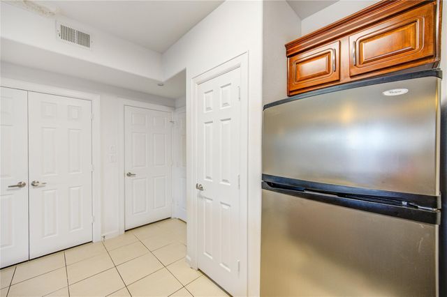 6655 W Sam Houston Parkway S 1K, Houston, TX 77072