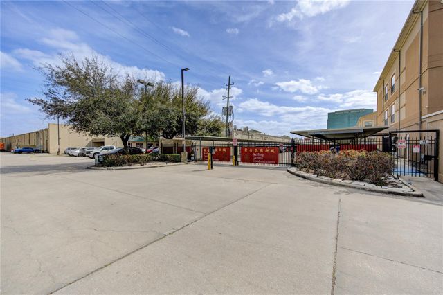 6655 W Sam Houston Parkway S 1K, Houston, TX 77072