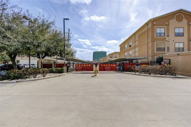 6655 W Sam Houston Parkway S 1K, Houston, TX 77072