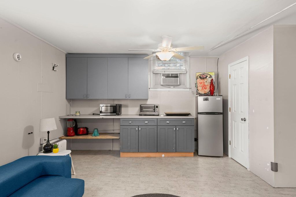 Image 33 of property listing at 179 Middleton Drive, Goose Creek, SC 29445