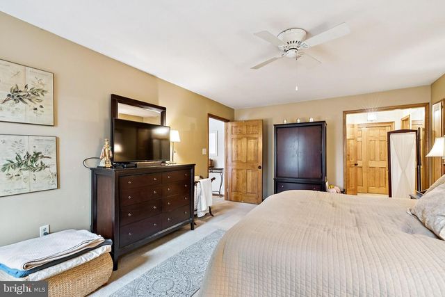 36 WESICKAMAN DR, Shamong, NJ 08088