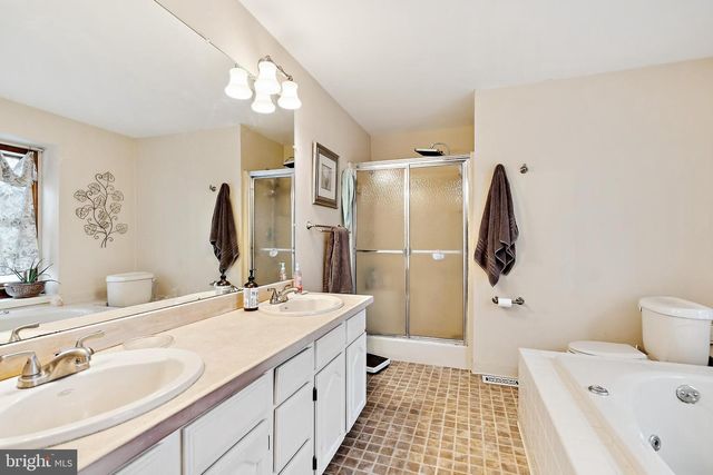 36 WESICKAMAN DR, Shamong, NJ 08088