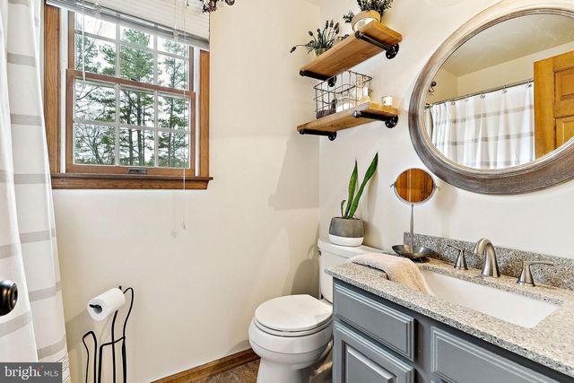 36 WESICKAMAN DR, Shamong, NJ 08088