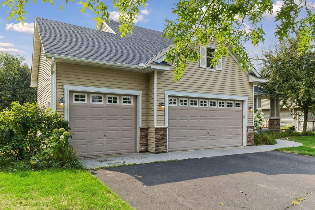 10375 Quail Circle N, Brooklyn Park, MN 55443 — photo 2