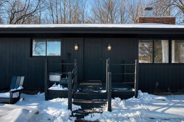 988 Blue Star Highway, Casco Twp, MI 49090