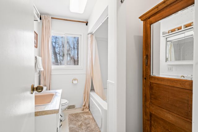 988 Blue Star Highway, Casco Twp, MI 49090