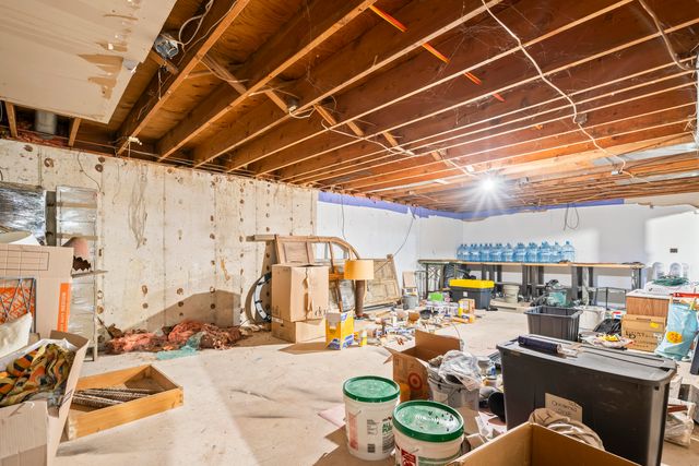 988 Blue Star Highway, Casco Twp, MI 49090