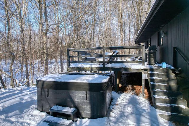 988 Blue Star Highway, Casco Twp, MI 49090