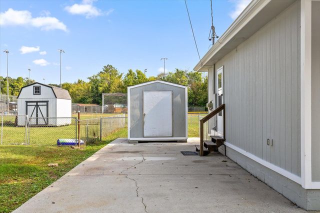 355 Warren Drive, Chattanooga, TN 37419