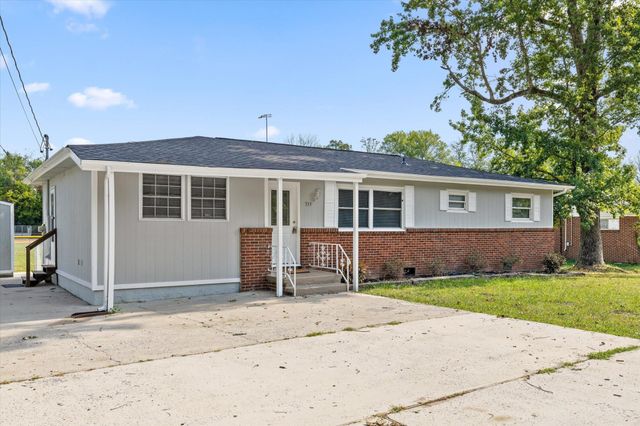355 Warren Drive, Chattanooga, TN 37419