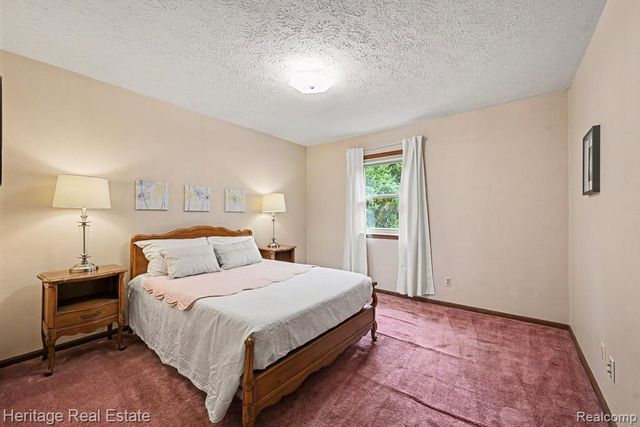 2986 Cumberland Road, Berkley, MI 48072